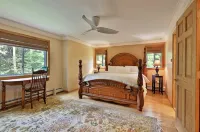 Tanglewood Chalet- 4 Br 4 BA Family Home in Killington, Perfect for Groups Home