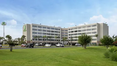 Holiday Inn Panama City Hotel dekat Carl Gray Park