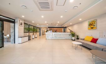 Aroomi Hotel Jungmun