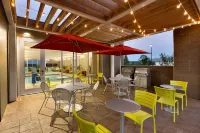 Home2 Suites by Hilton York - Parking