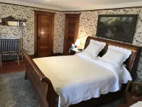 Oft's Bed and Breakfast Các khách sạn ở Bennington
