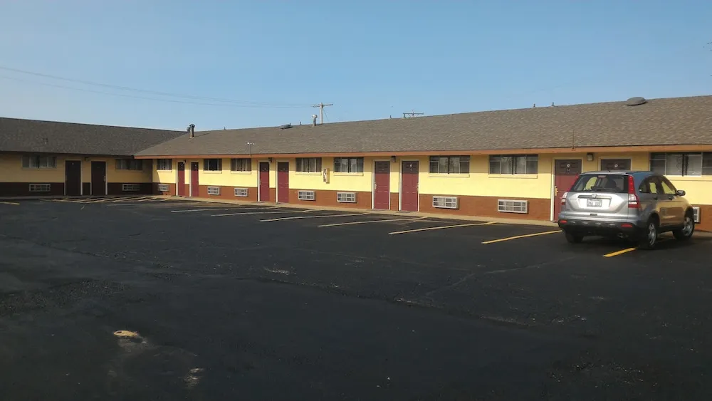 Airport Lodge