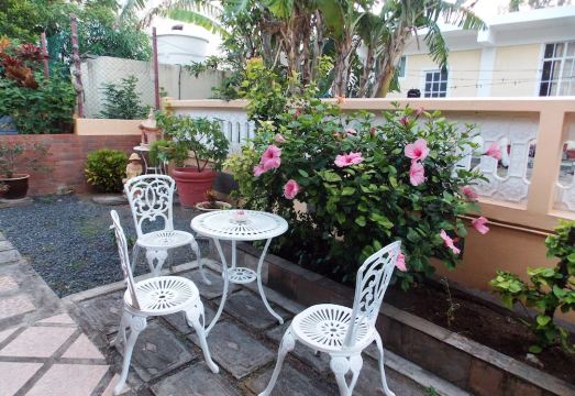 Le Manoir Guest House - Housity