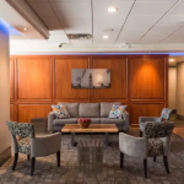 Ottawa Embassy Hotel & Suites