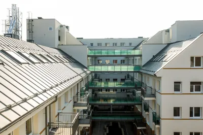 流浪者-科爾文公寓飯店 布達佩斯機場附近的飯店