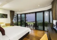 i Tara Resort & Spa Hotels in Ban Laem
