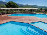 Aha Alpine Heath Resort - Pools