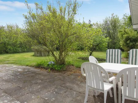 "Ioar" - 200m to the Fjord