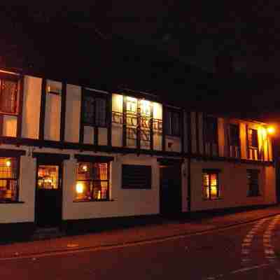 The George Inn Hotel Exterior