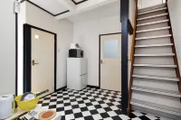 Charter Fee for 5 People Osaka Namba Nara USJ Tra Hotels in Yao