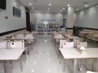 야이 호텔 - 포산