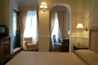 هوتل فلورا فنادق في جروتافيراتا