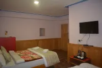 Rufina Lachung De'Crown Hotels in Lachung