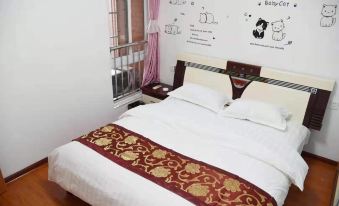Yinuo Homestay (Weiyi First Road)