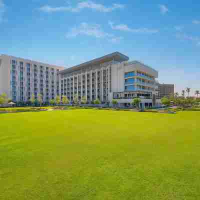 W Muscat Hotel Exterior