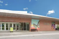 Super 8 by Wyndham Gainesville I-75 Hospital/University Area