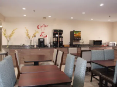 Baymont by Wyndham Chicago/Alsip Hotels in Alsip