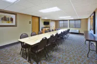 AmericInn by Wyndham Bay City Hotels in Bay City