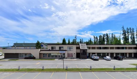 Canadas Best Value Inn Whitecourt