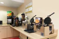 Super 8 by Wyndham Flagstaff - breakfast