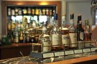 Golden Tulip Hotel de Medici - Quầy bar