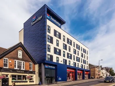 Travelodge Eastleigh Central Hotels near Fleming Park Paddling Pool