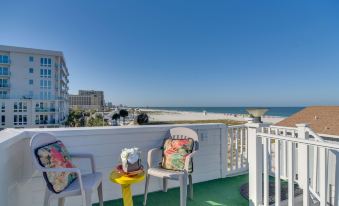Breezy White Sands House Steps to Gulf Shore!