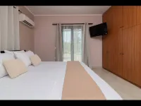 Nimar Luxury Villa - Private Swimming Pool