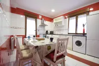 Housing for Tourist Use Los Alisos Hotels in Coca