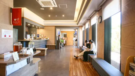 Route Inn Grantia Ishigaki Отели рядом с достопримечательностью «Ishigaki Cave»