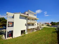 Anđa Hotels near Čiovo - Slatine - Central Dalmatia Croatia - Bike Tracks