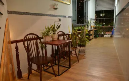 Little Home Homestay Отели рядом с достопримечательностью «Пуло-Кондор»