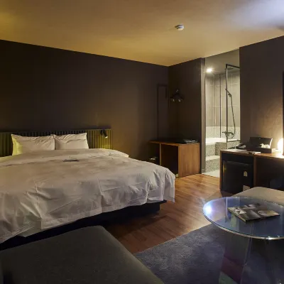 Wish and Stay Hotels near Gangbyeon Station