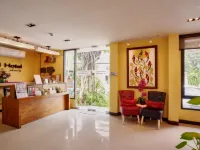 H Hotel Phrasing Hotels near Phra Sing