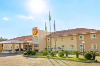 Microtel Inn & Suites by Wyndham Fond du Lac Отели в г. Фонд дю Лак