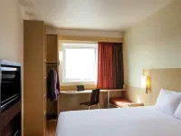 Ibis Juarez Consulado
