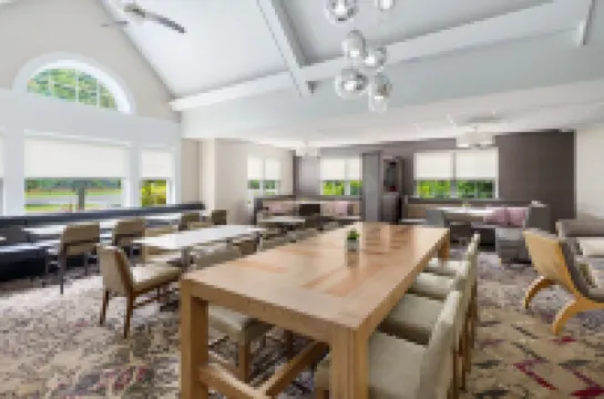 เรสซิเดนซ์อินน์ บายแมริออท ฟอกซ์โบโร