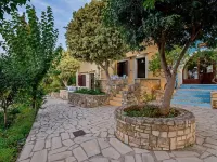 Group Accommodation in Crete – Separate Houses - 3-Star