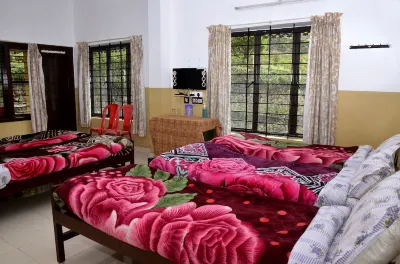 AC Mist Hotels in Vatanappally