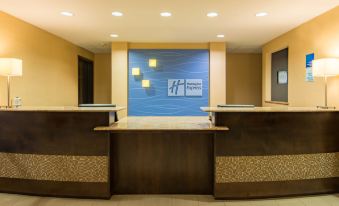 Holiday Inn Express & Suites Hobbs