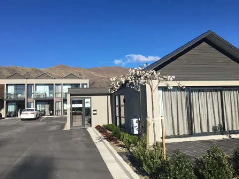 West Meadows of Wanaka