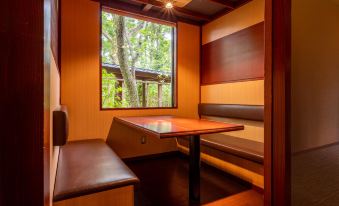 Kusayane No Yado Ryunohige