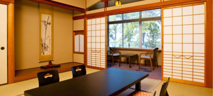 朝日館 伊勢のホテル
