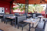Beach Village Resort Hotel a Srivardhan