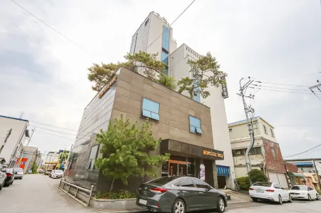 Yeongju Wiz Hotel