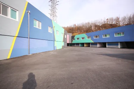 Seongju Haneul Punggyeong Motel Отели в г. Сонджу