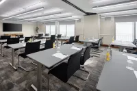 Delta Hotels Heathrow Windsor