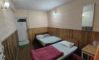 2. Hotel To..