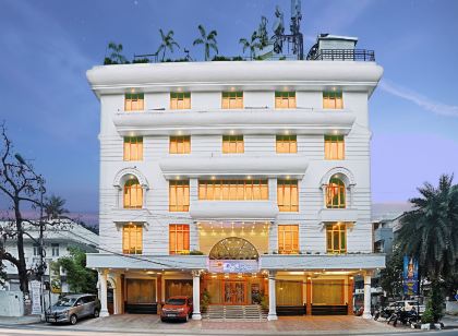 Raj Palace