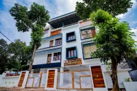 Cliff Way Apartments